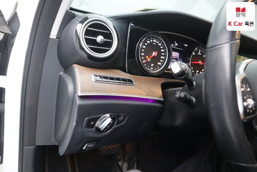 2019 - mercedes-benz e220d