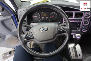 2014 - kia bongo iii