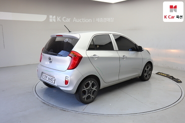 2012 - kia morning