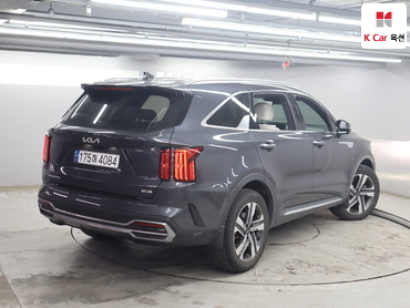 2023 - kia sorento