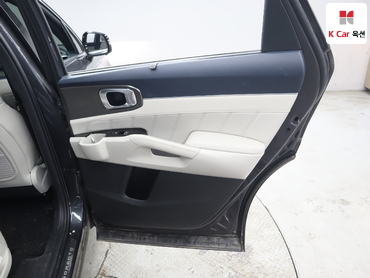 2023 - kia sorento