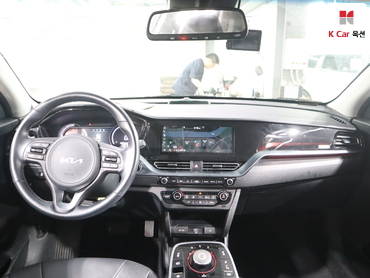 2024 - kia niro