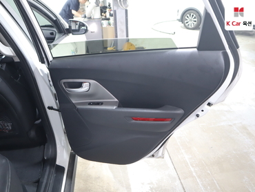2024 - kia niro