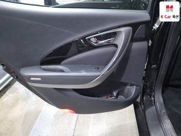 2011 - hyundai grandeur