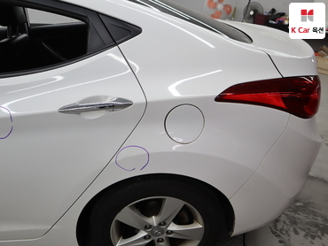 2012 - hyundai avante