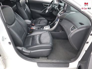 2012 - hyundai avante