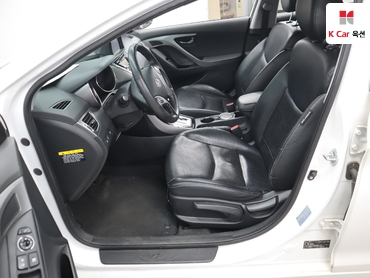 2012 - hyundai avante