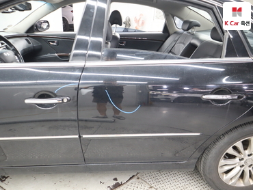 2011 - hyundai grandeur