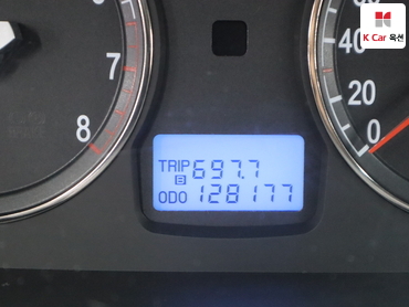 2011 - hyundai grandeur