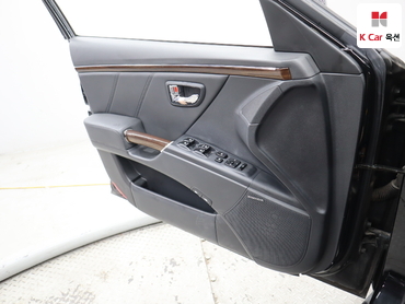 2011 - hyundai grandeur