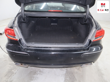 2011 - hyundai grandeur