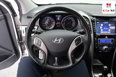 2012 - hyundai i30