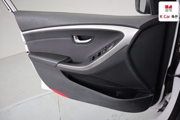 2012 - hyundai i30