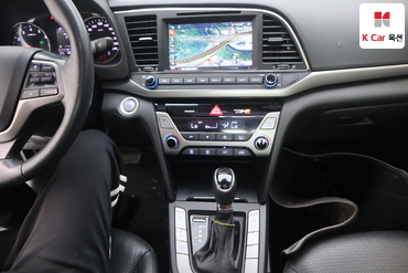 2016 - hyundai avante