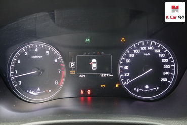 2016 - hyundai g330