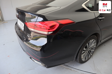 2016 - hyundai g330