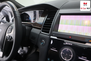 2015 - ford taurus