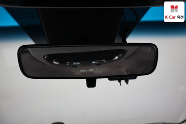 2022 - hyundai staria