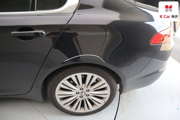 2013 - jaguar xf
