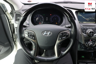 2013 - hyundai grandeur