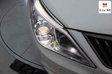 2013 - hyundai grandeur