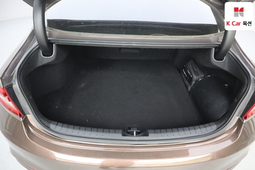 2018 - hyundai grandeur