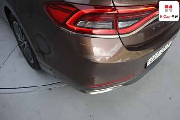 2018 - hyundai grandeur