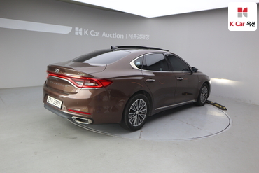 2018 - hyundai grandeur