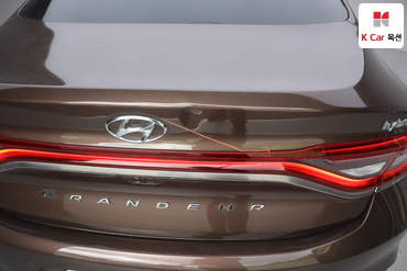 2018 - hyundai grandeur