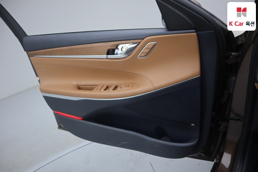 2018 - hyundai grandeur