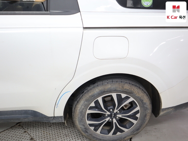 2023 - kia carnival