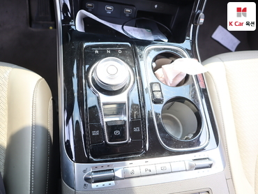 2021 - kia carnival