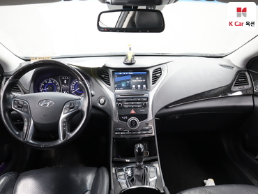 2017 - hyundai grandeur