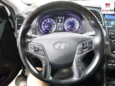 2017 - hyundai grandeur