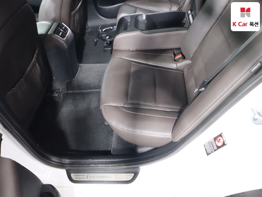 2019 - hyundai grandeur