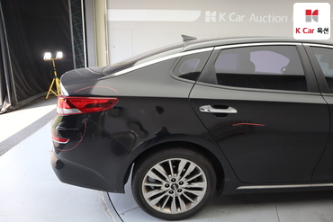 2019 - kia k5