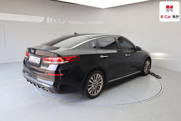 2019 - kia k5