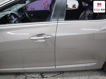 2011 - hyundai grandeur