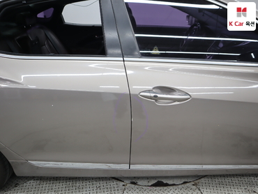 2011 - hyundai grandeur