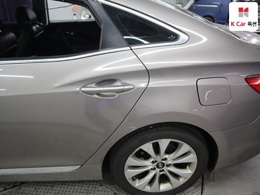 2011 - hyundai grandeur