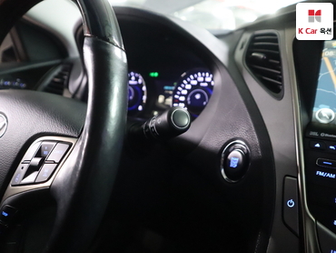 2011 - hyundai grandeur