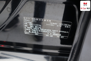 2011 - hyundai grandeur