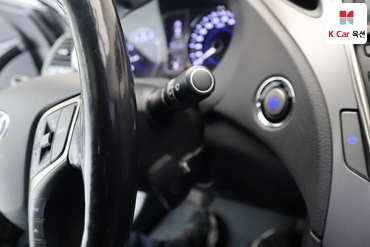2011 - hyundai grandeur