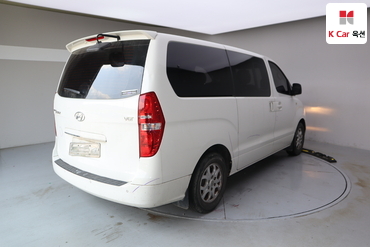 2016 - hyundai grand starex