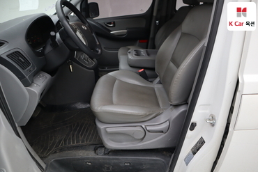 2016 - hyundai grand starex