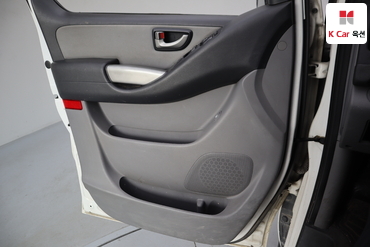 2016 - hyundai grand starex