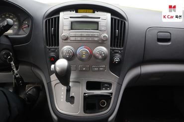 2016 - hyundai grand starex