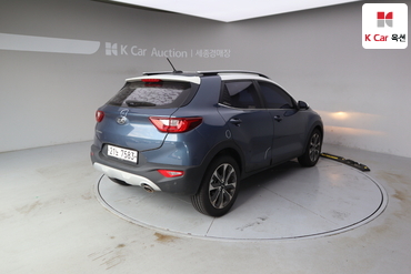 2018 - kia stonic