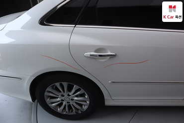 2011 - hyundai grandeur