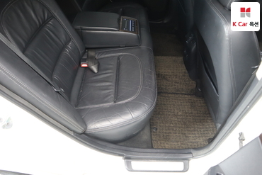2011 - hyundai grandeur